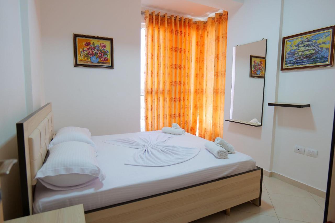 Almare Apartments Wlora Zewnętrze zdjęcie