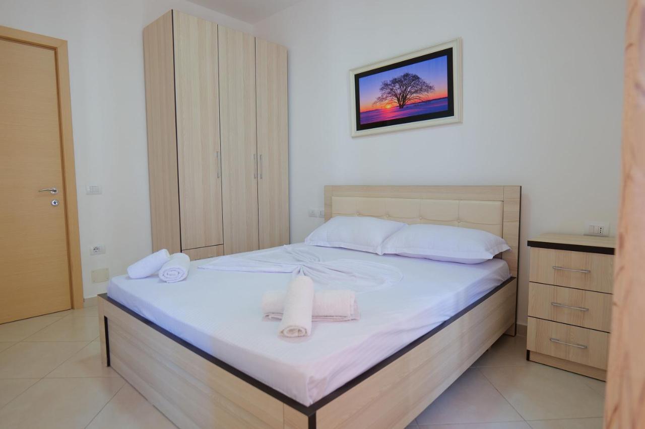 Almare Apartments Wlora Zewnętrze zdjęcie