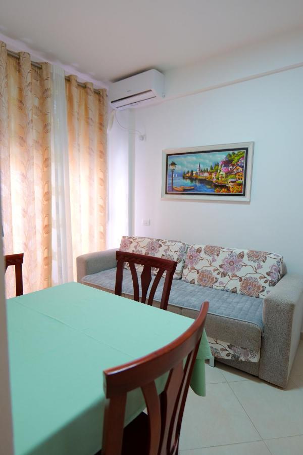 Almare Apartments Wlora Zewnętrze zdjęcie