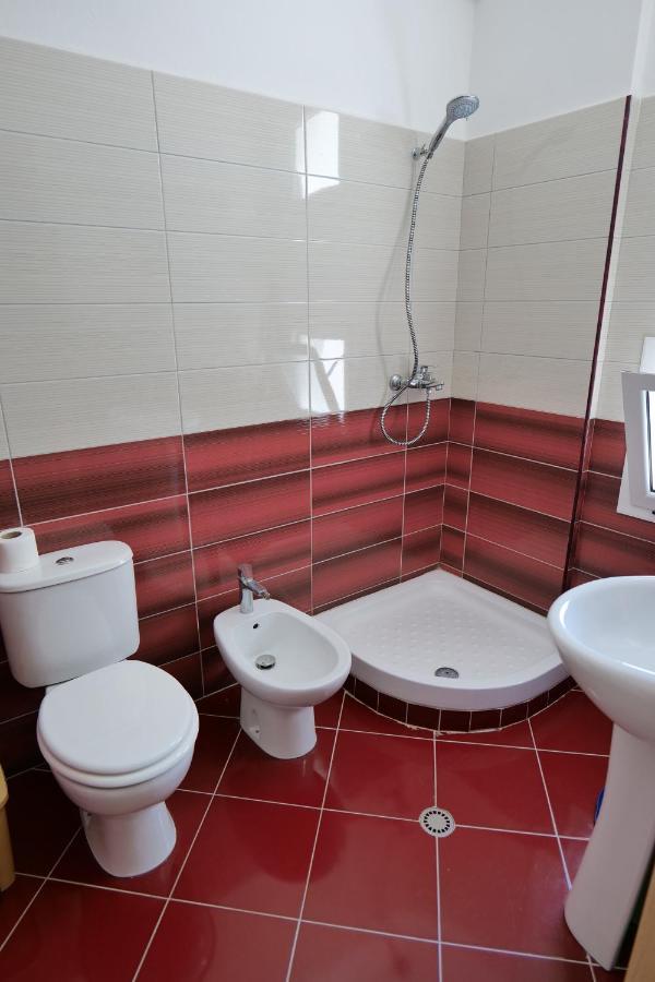 Almare Apartments Wlora Zewnętrze zdjęcie
